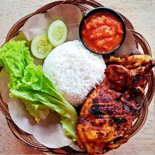 Nasi Ayam Bakar